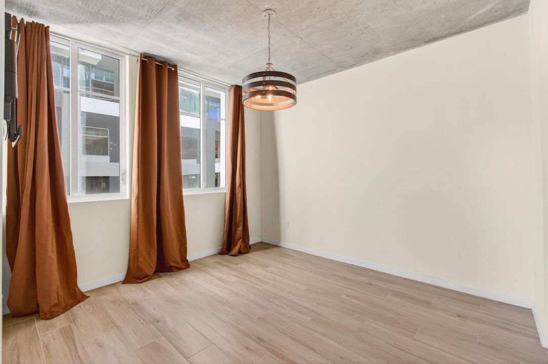 En Venta: $485,000 (3 camas, 2 baños, 1410 Pies cuadrados)