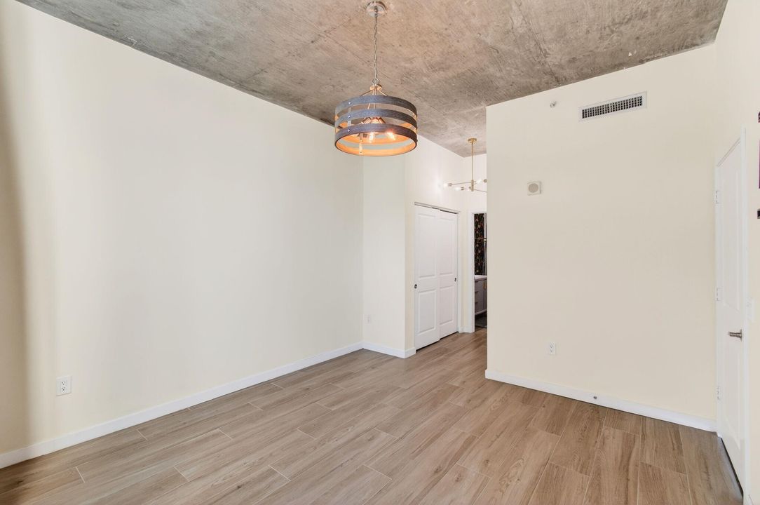 En Venta: $485,000 (3 camas, 2 baños, 1410 Pies cuadrados)