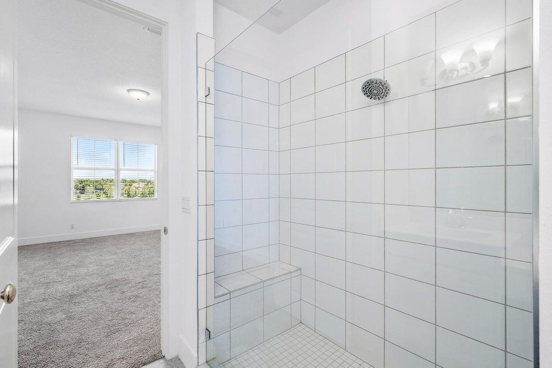 En Renta: $5,200 (3 camas, 3 baños, 2252 Pies cuadrados)