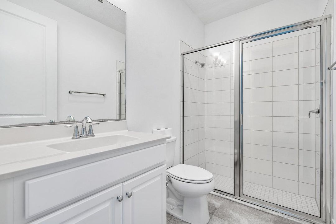 En Renta: $5,200 (3 camas, 3 baños, 2252 Pies cuadrados)