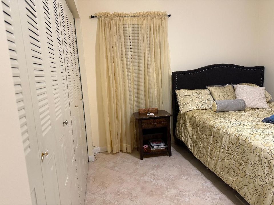 For Sale: $397,406 (2 beds, 2 baths, 1286 Square Feet)