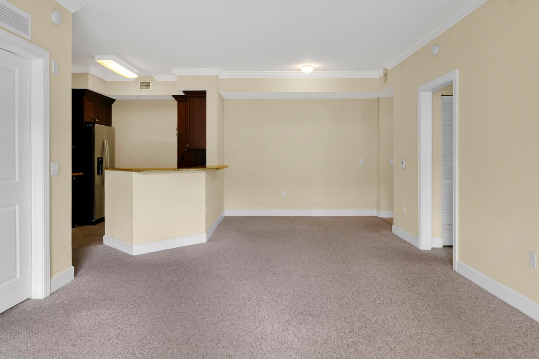 На продажу: $259,000 (2 спален, 2 ванн, 1164 Квадратных фут)