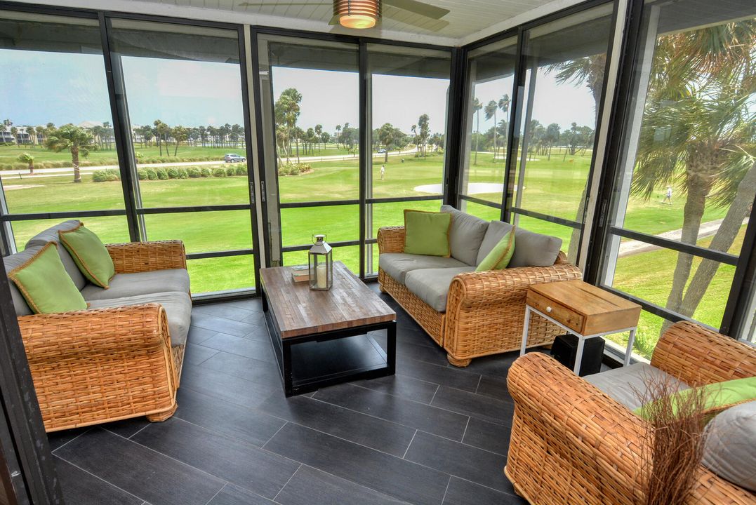 For Sale: $609,000 (3 beds, 3 baths, 1600 Square Feet)