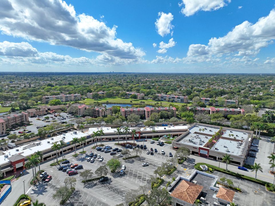 На продажу: $149,000 (2 спален, 2 ванн, 1110 Квадратных фут)