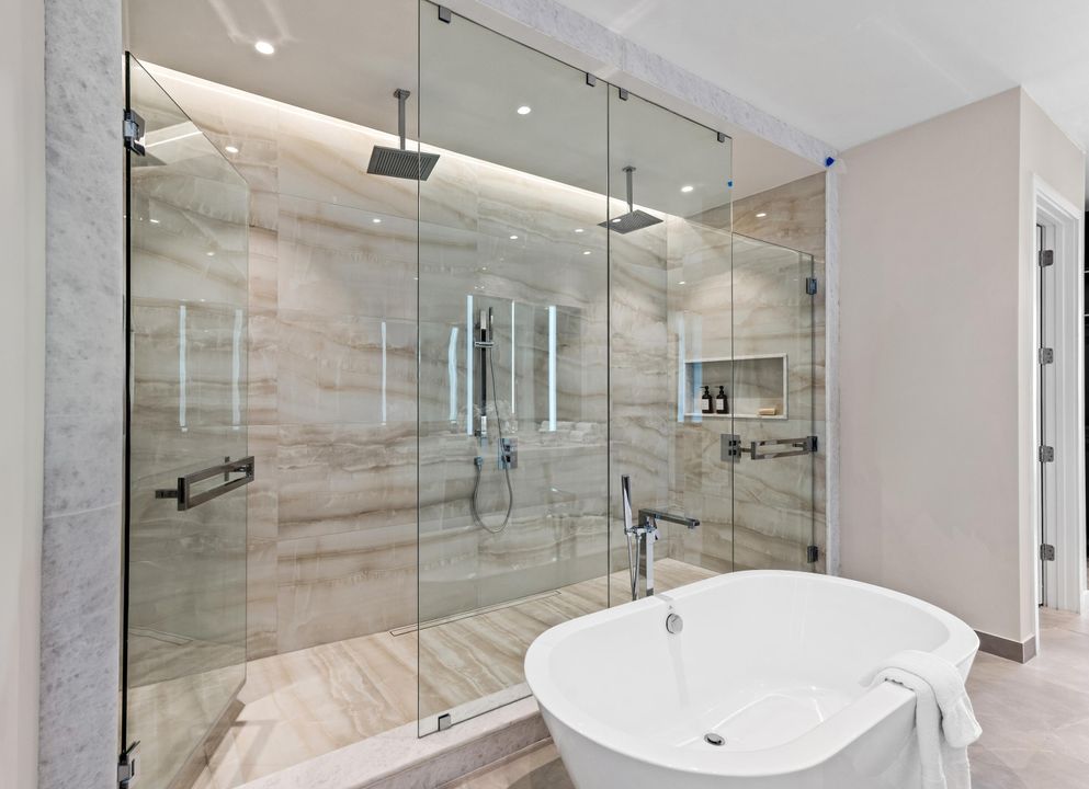 待售: $11,450,000 (3 贝兹, 3 浴室, 4256 平方英尺)