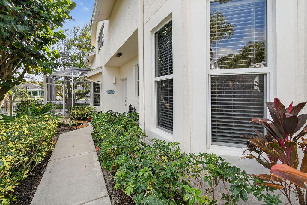 En Renta: $4,500 (3 camas, 3 baños, 1786 Pies cuadrados)