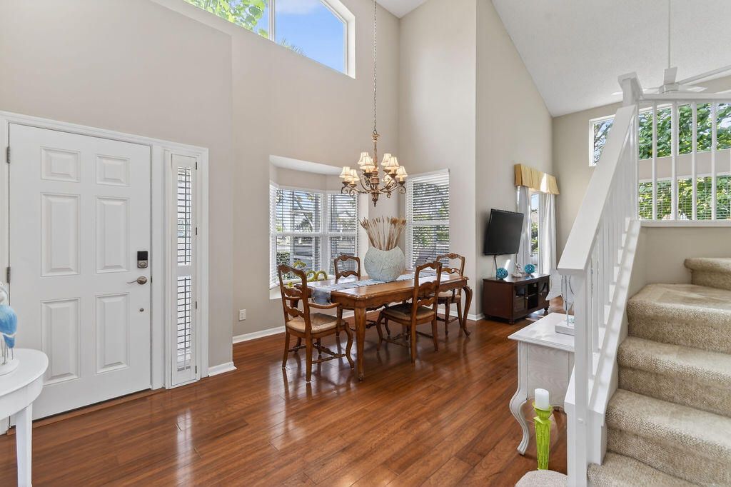 En Renta: $4,500 (3 camas, 3 baños, 1786 Pies cuadrados)