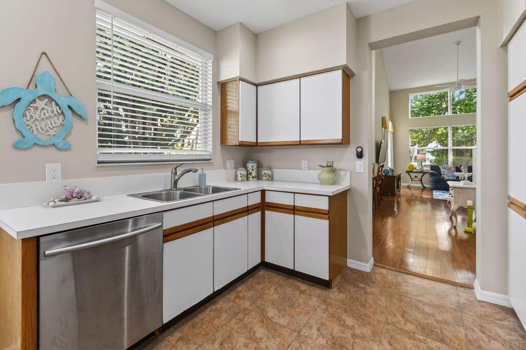 En Renta: $4,500 (3 camas, 3 baños, 1786 Pies cuadrados)