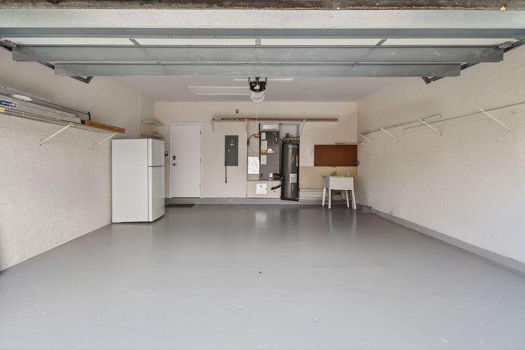 En Renta: $4,500 (3 camas, 3 baños, 1786 Pies cuadrados)