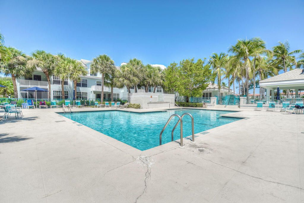 En Renta: $4,500 (3 camas, 3 baños, 1786 Pies cuadrados)