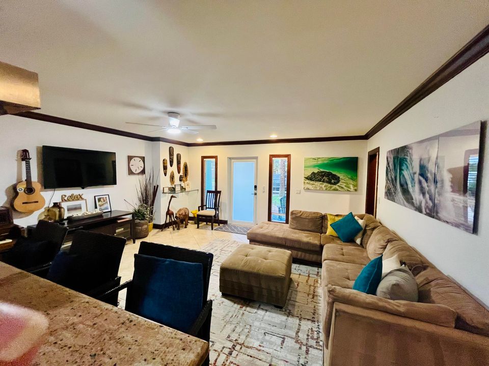 待售: $1,199,000 (3 贝兹, 2 浴室, 1357 平方英尺)