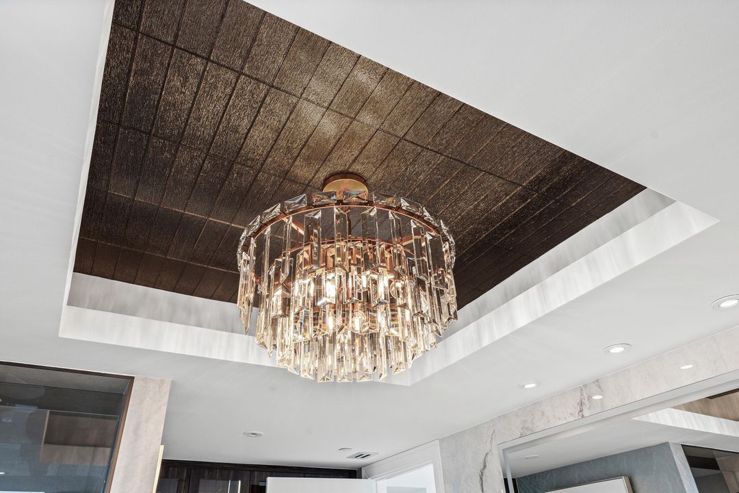 На продажу: $3,950,000 (3 спален, 2 ванн, 2091 Квадратных фут)