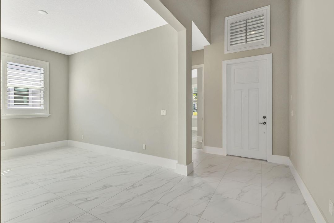 В аренду: $5,900 (4 спален, 4 ванн, 3294 Квадратных фут)