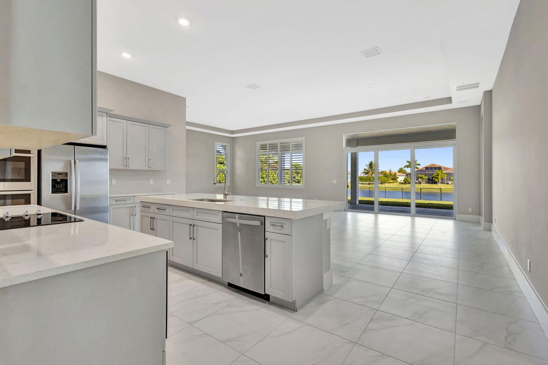 В аренду: $5,900 (4 спален, 4 ванн, 3294 Квадратных фут)