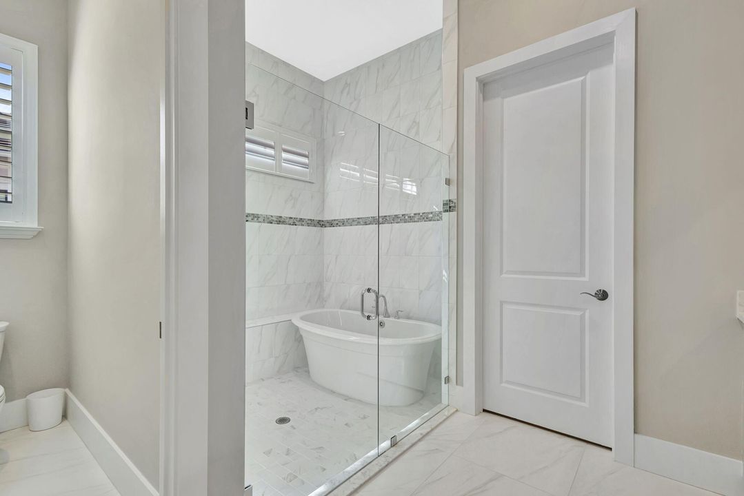 В аренду: $5,900 (4 спален, 4 ванн, 3294 Квадратных фут)