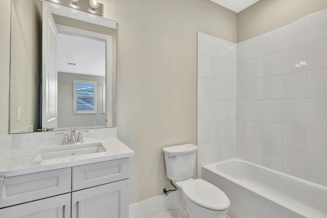 В аренду: $5,900 (4 спален, 4 ванн, 3294 Квадратных фут)