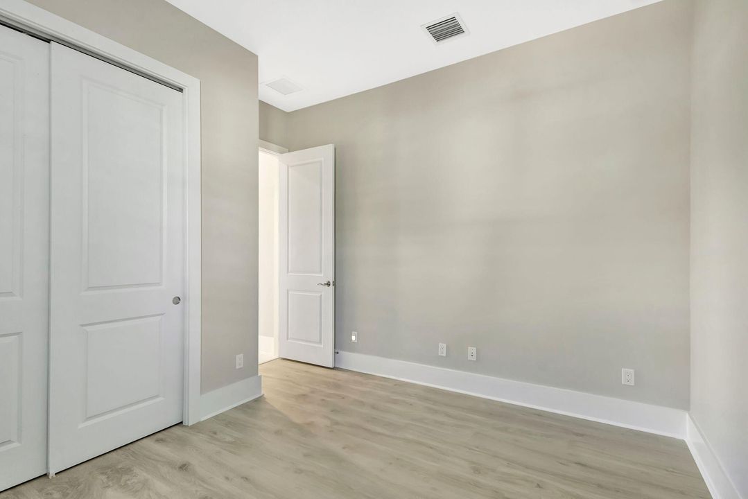 В аренду: $5,900 (4 спален, 4 ванн, 3294 Квадратных фут)