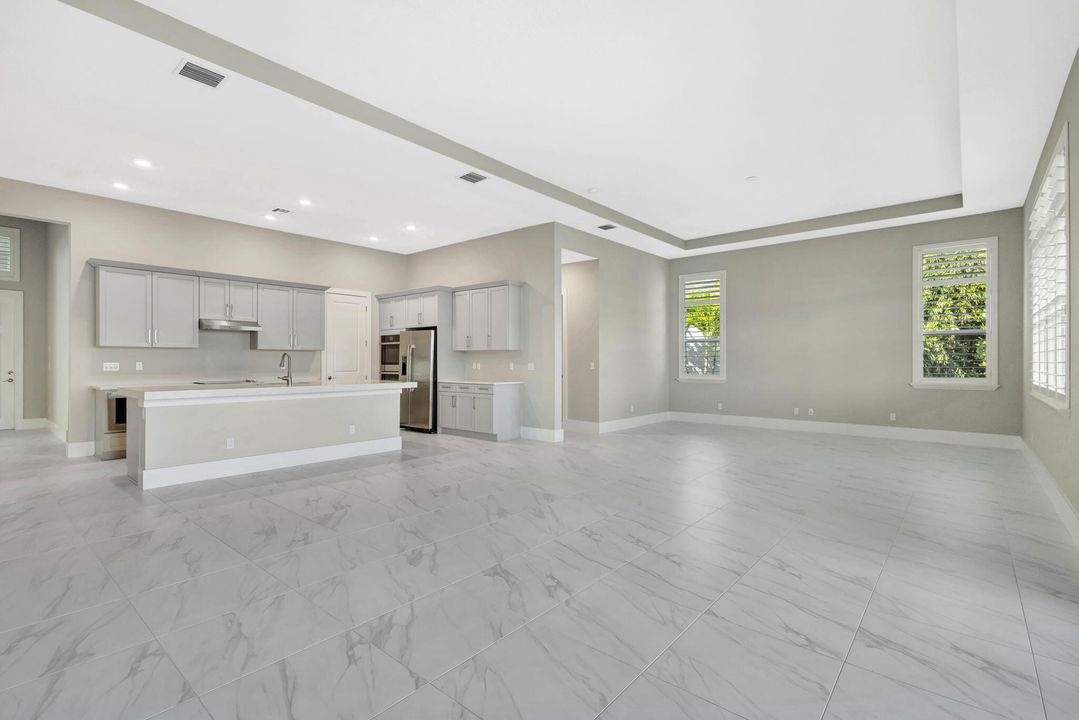 В аренду: $5,900 (4 спален, 4 ванн, 3294 Квадратных фут)