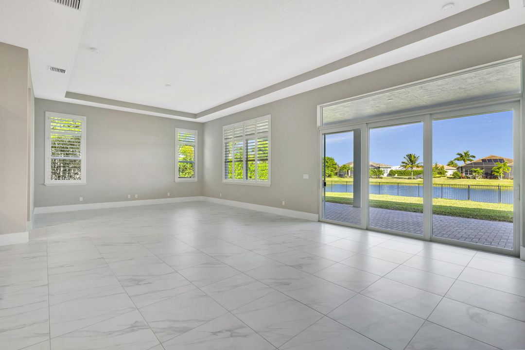 В аренду: $5,900 (4 спален, 4 ванн, 3294 Квадратных фут)