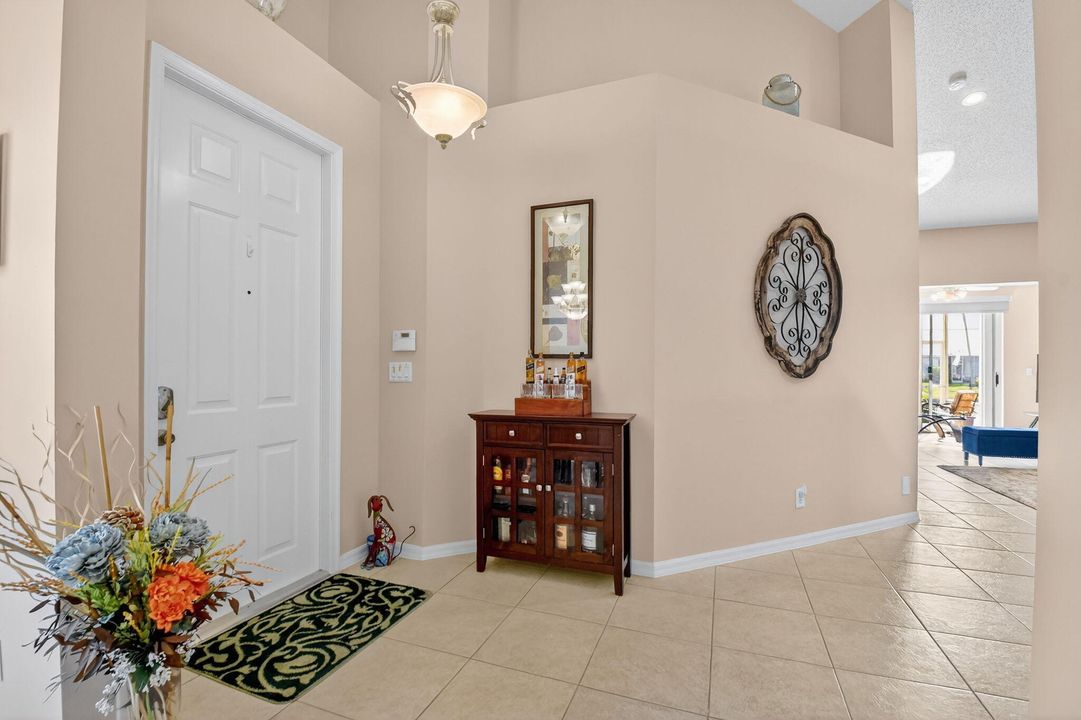 For Sale: $429,000 (3 beds, 2 baths, 1667 Square Feet)