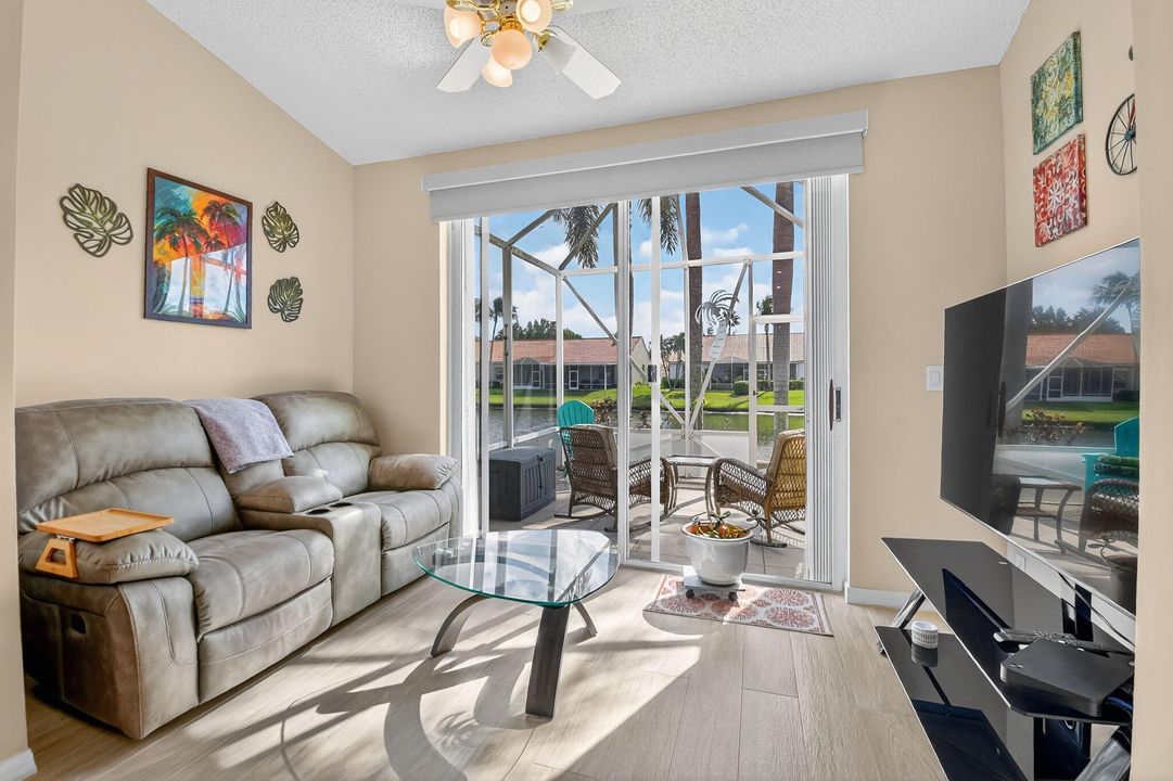 For Sale: $429,000 (3 beds, 2 baths, 1667 Square Feet)