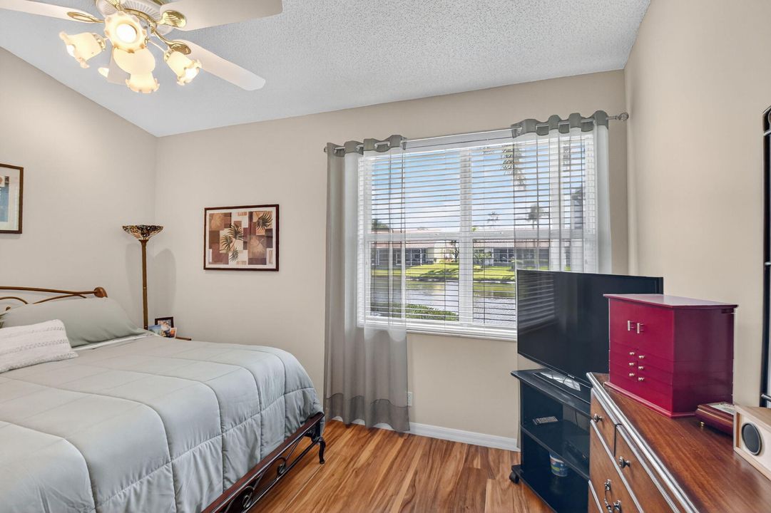 For Sale: $429,000 (3 beds, 2 baths, 1667 Square Feet)