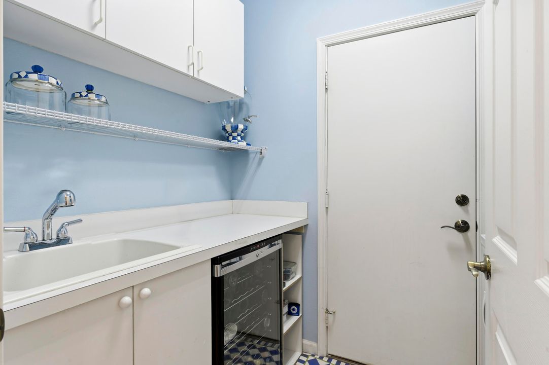 На продажу: $1,150,000 (3 спален, 2 ванн, 2181 Квадратных фут)