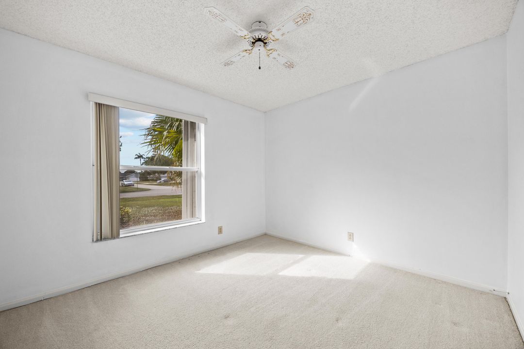 En Venta: $499,000 (4 camas, 2 baños, 1564 Pies cuadrados)