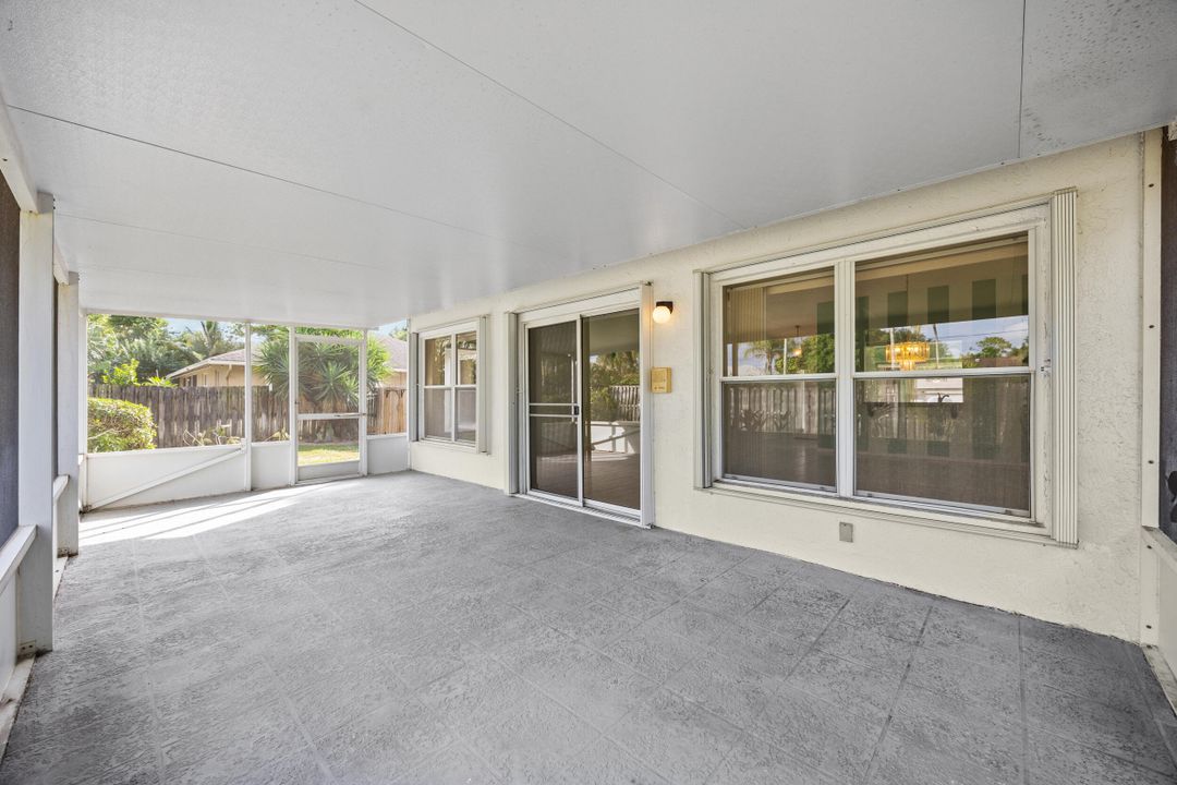 En Venta: $499,000 (4 camas, 2 baños, 1564 Pies cuadrados)