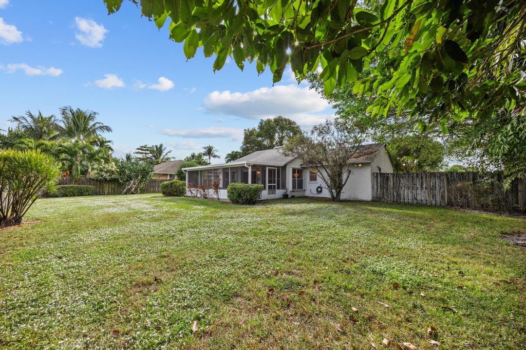 En Venta: $499,000 (4 camas, 2 baños, 1564 Pies cuadrados)