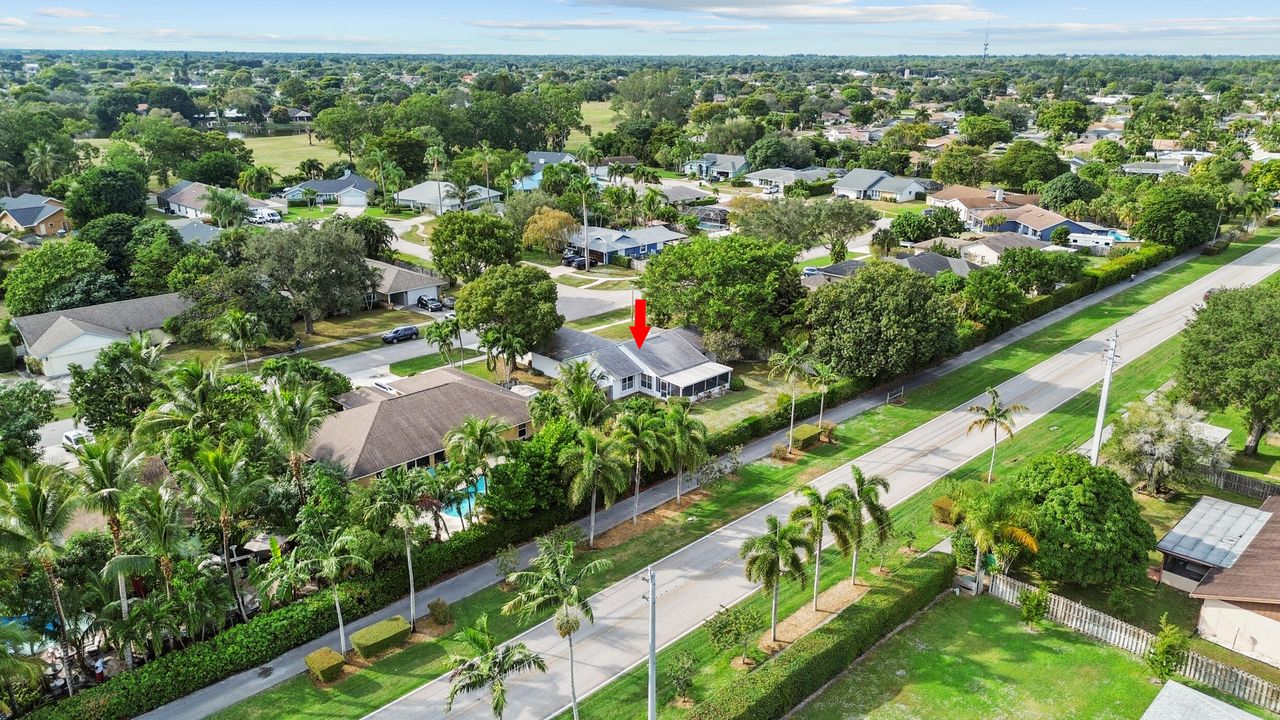 En Venta: $499,000 (4 camas, 2 baños, 1564 Pies cuadrados)