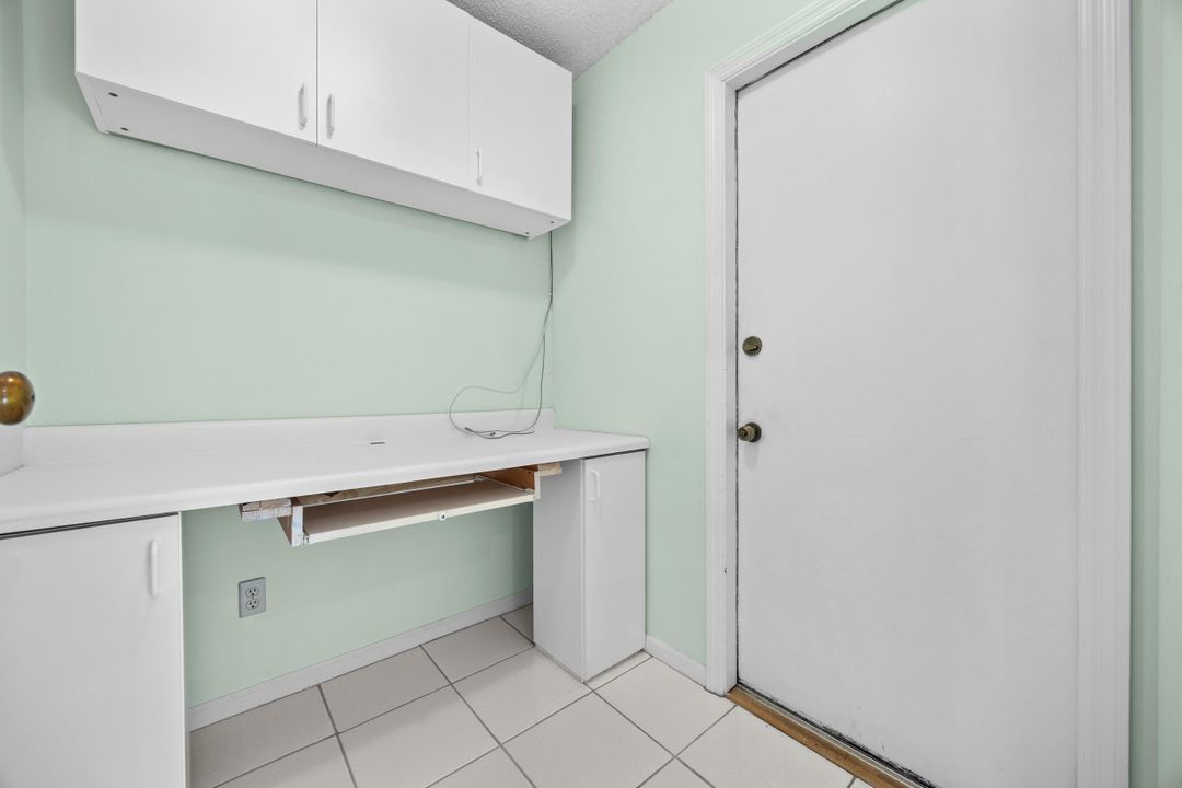 En Venta: $499,000 (4 camas, 2 baños, 1564 Pies cuadrados)