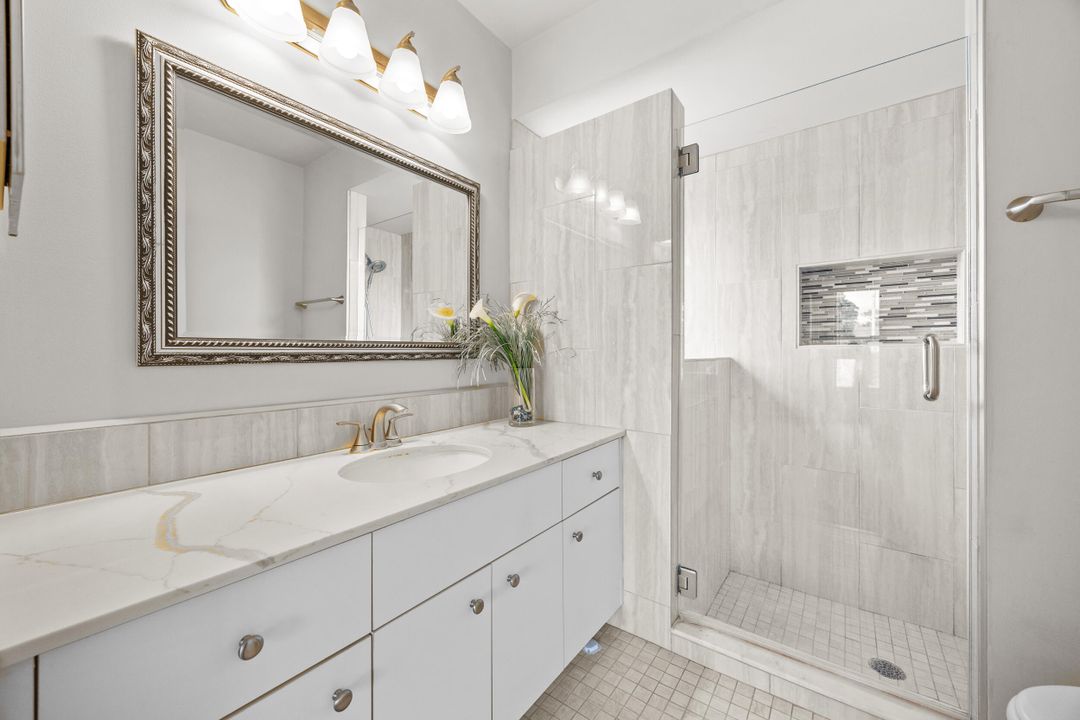 En Venta: $499,000 (4 camas, 2 baños, 1564 Pies cuadrados)