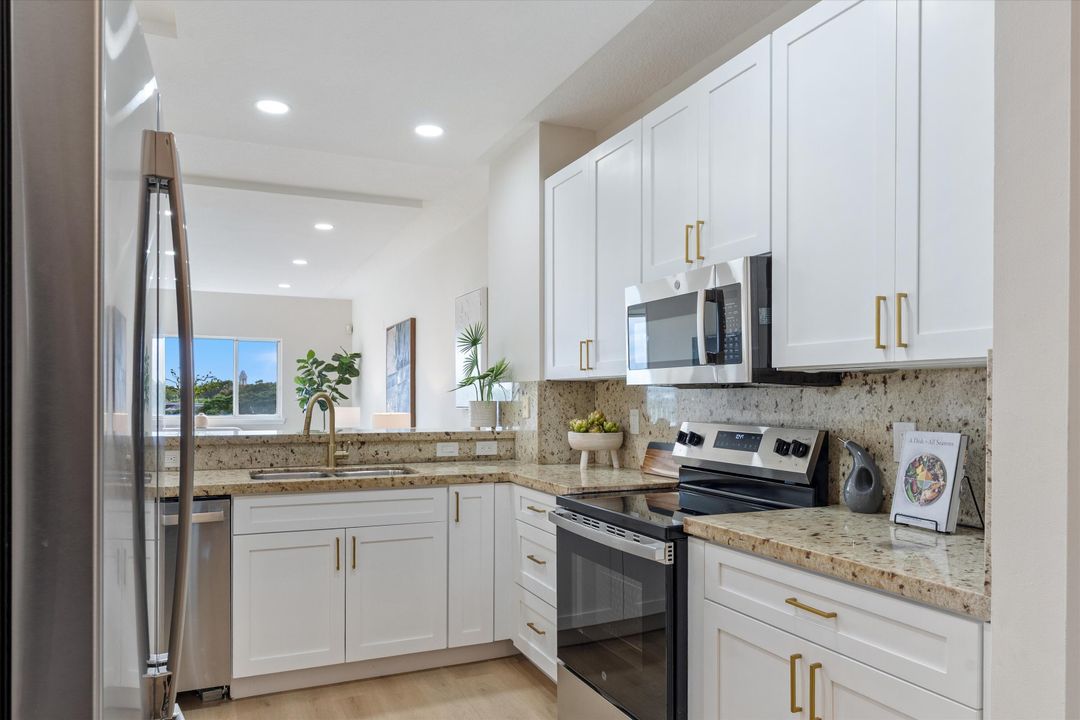 待售: $475,000 (3 贝兹, 2 浴室, 1609 平方英尺)