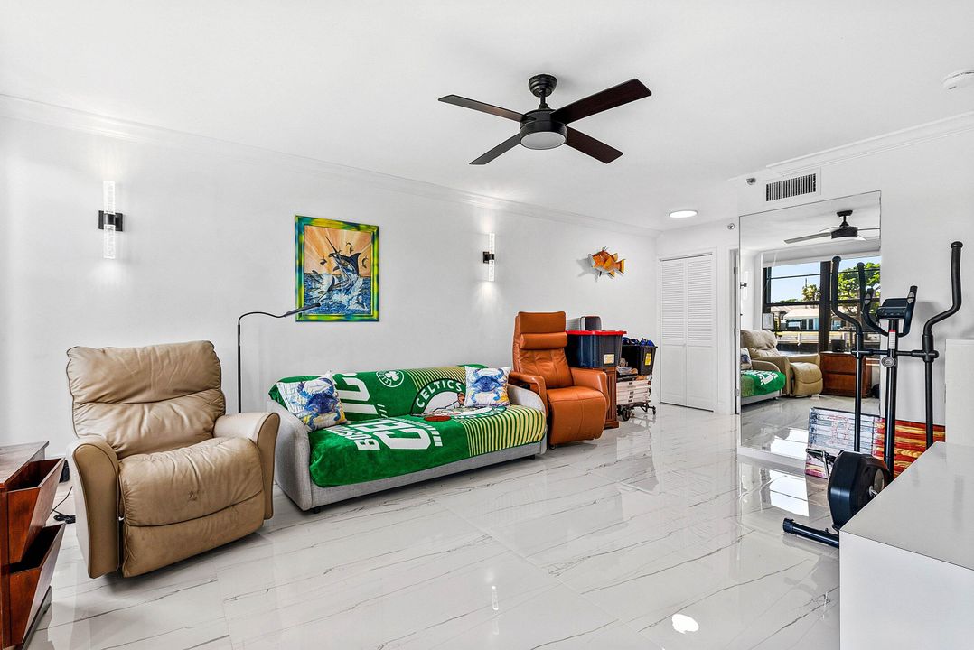 待售: $700,000 (3 贝兹, 2 浴室, 1495 平方英尺)