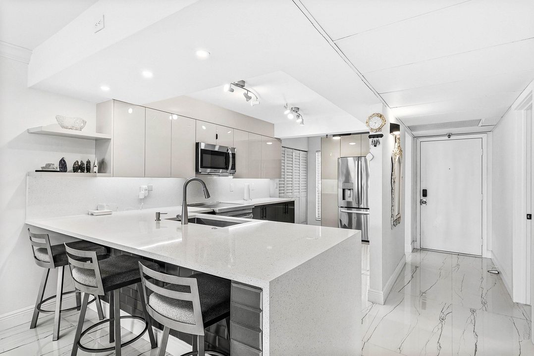 待售: $700,000 (3 贝兹, 2 浴室, 1495 平方英尺)