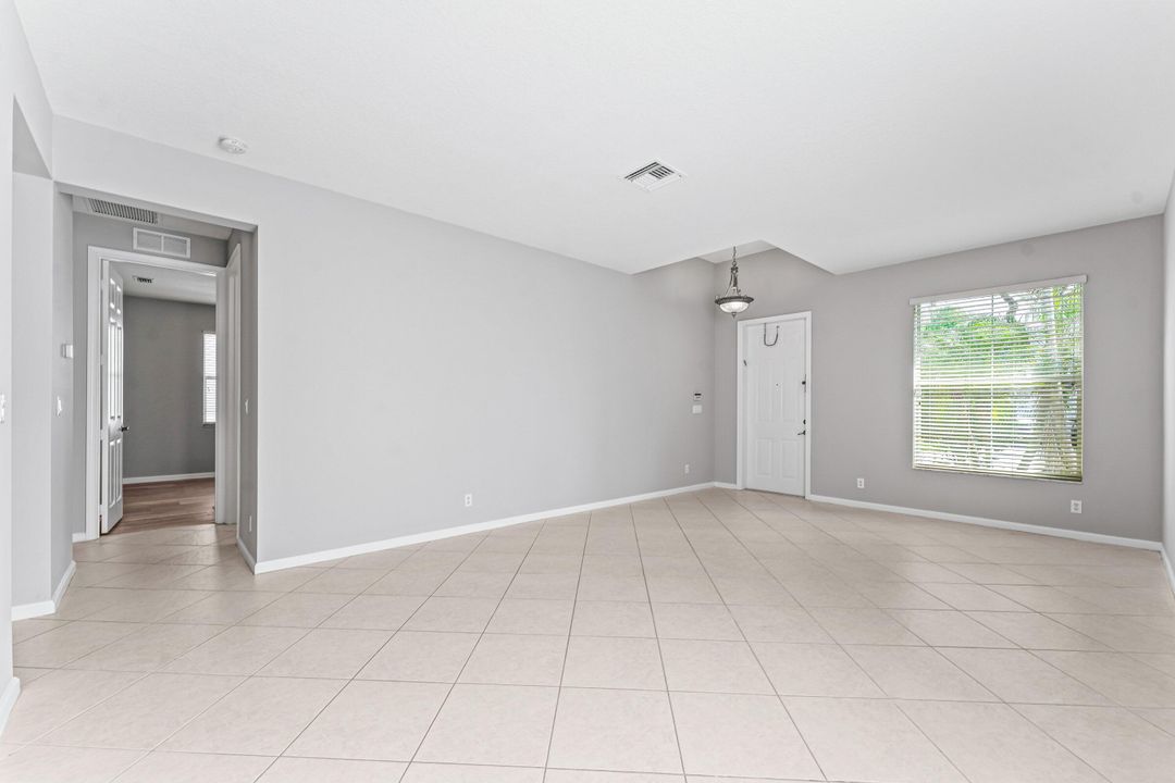 For Rent: $3,300 (3 beds, 2 baths, 1822 Square Feet)