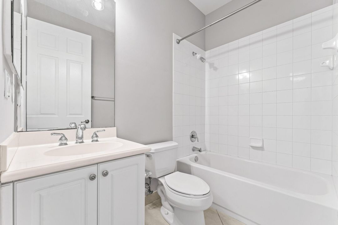 For Rent: $3,300 (3 beds, 2 baths, 1822 Square Feet)