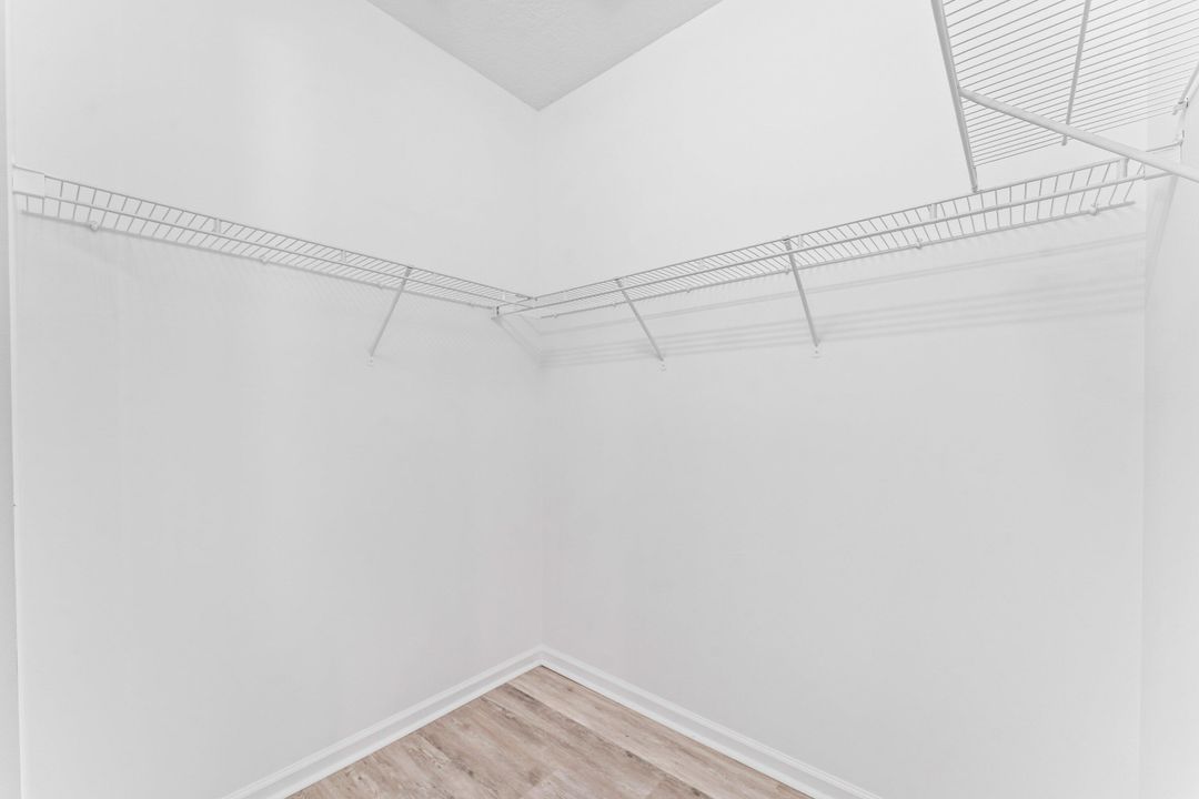 For Rent: $3,300 (3 beds, 2 baths, 1822 Square Feet)