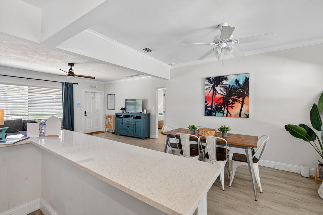 En Venta: $540,000 (3 camas, 2 baños, 1180 Pies cuadrados)