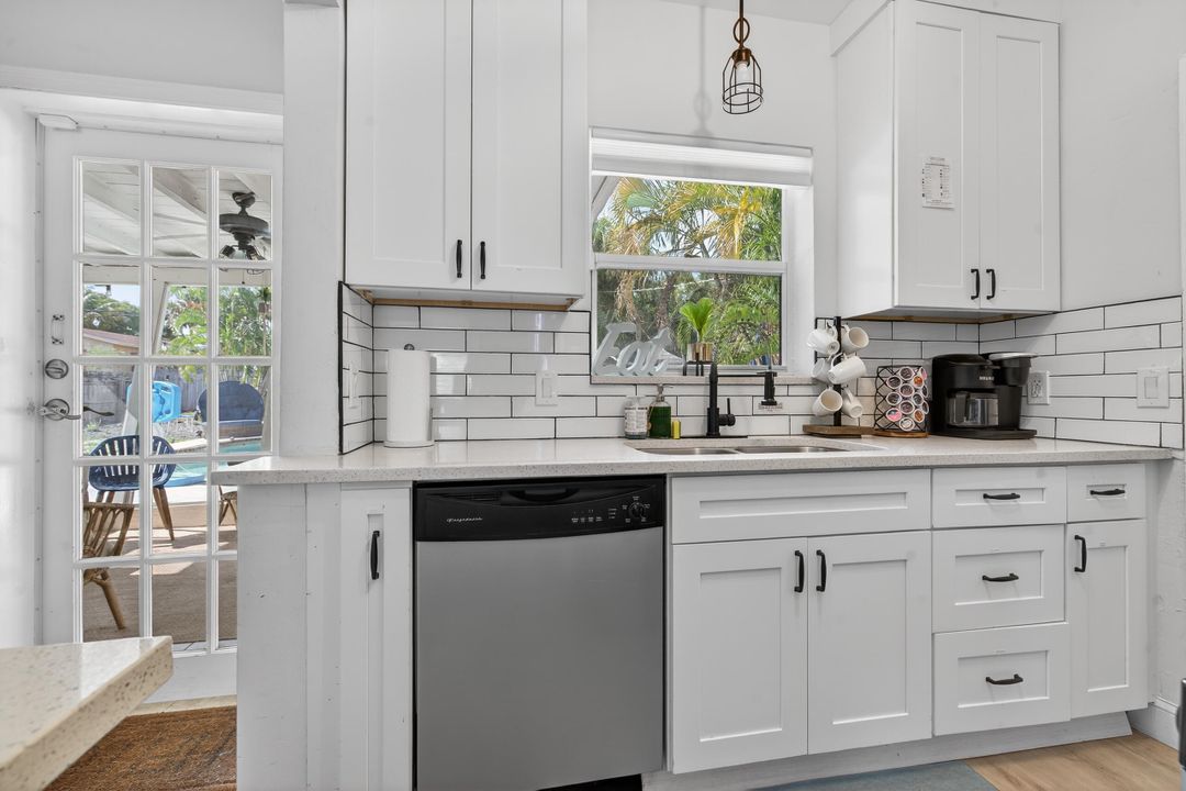 En Venta: $540,000 (3 camas, 2 baños, 1180 Pies cuadrados)