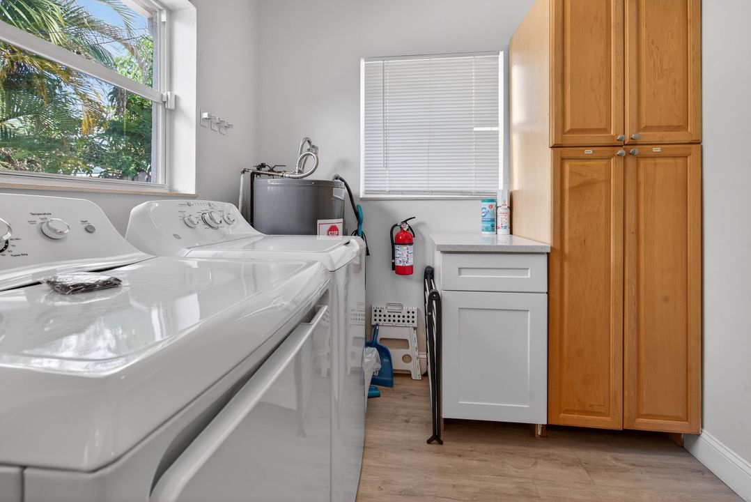 En Venta: $540,000 (3 camas, 2 baños, 1180 Pies cuadrados)