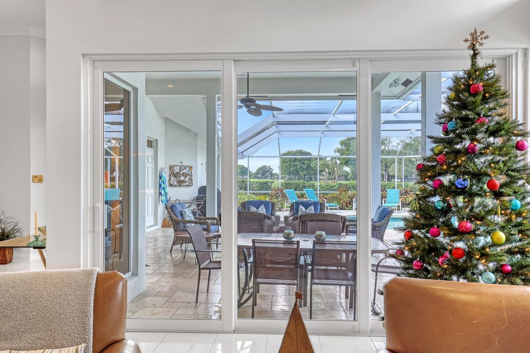 For Sale: $899,999 (3 beds, 3 baths, 2890 Square Feet)