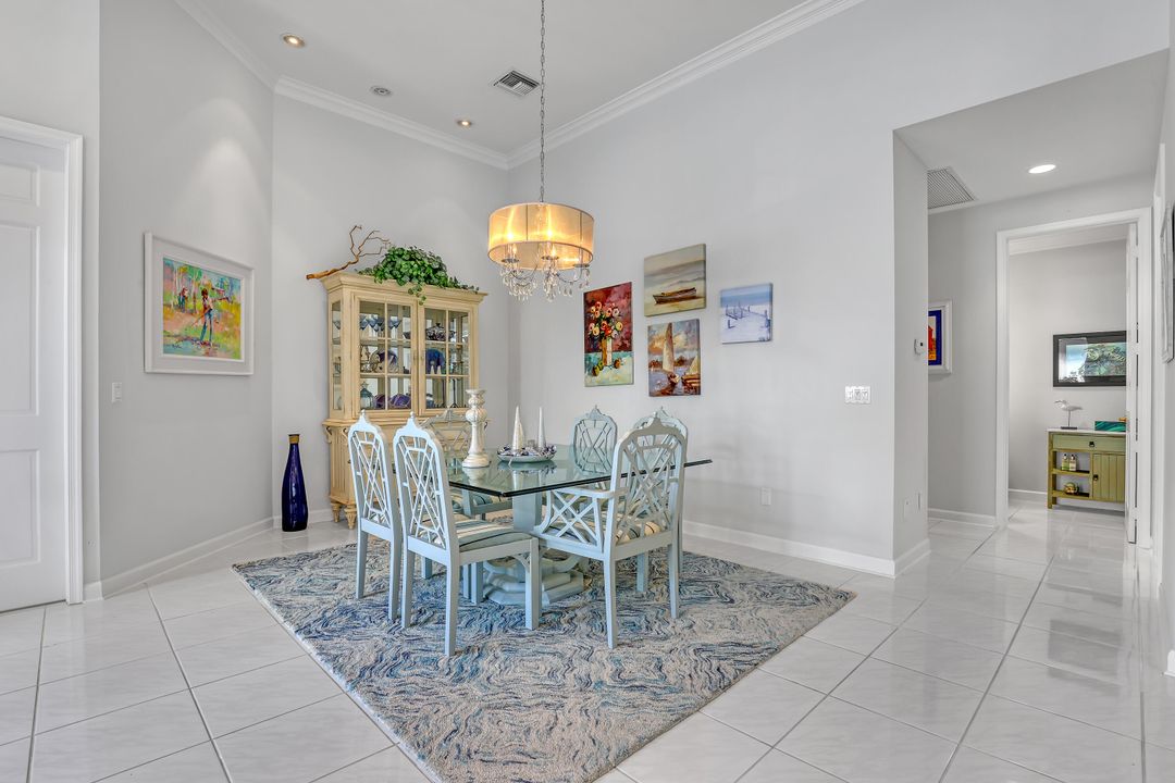 For Sale: $899,999 (3 beds, 3 baths, 2890 Square Feet)