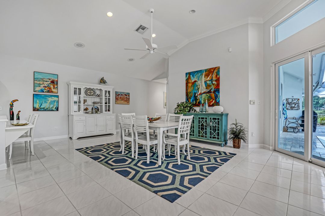 For Sale: $899,999 (3 beds, 3 baths, 2890 Square Feet)