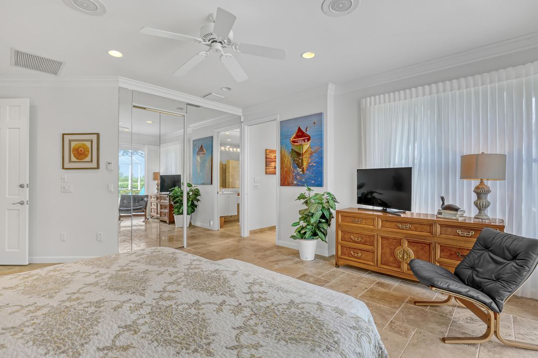 For Sale: $899,999 (3 beds, 3 baths, 2890 Square Feet)