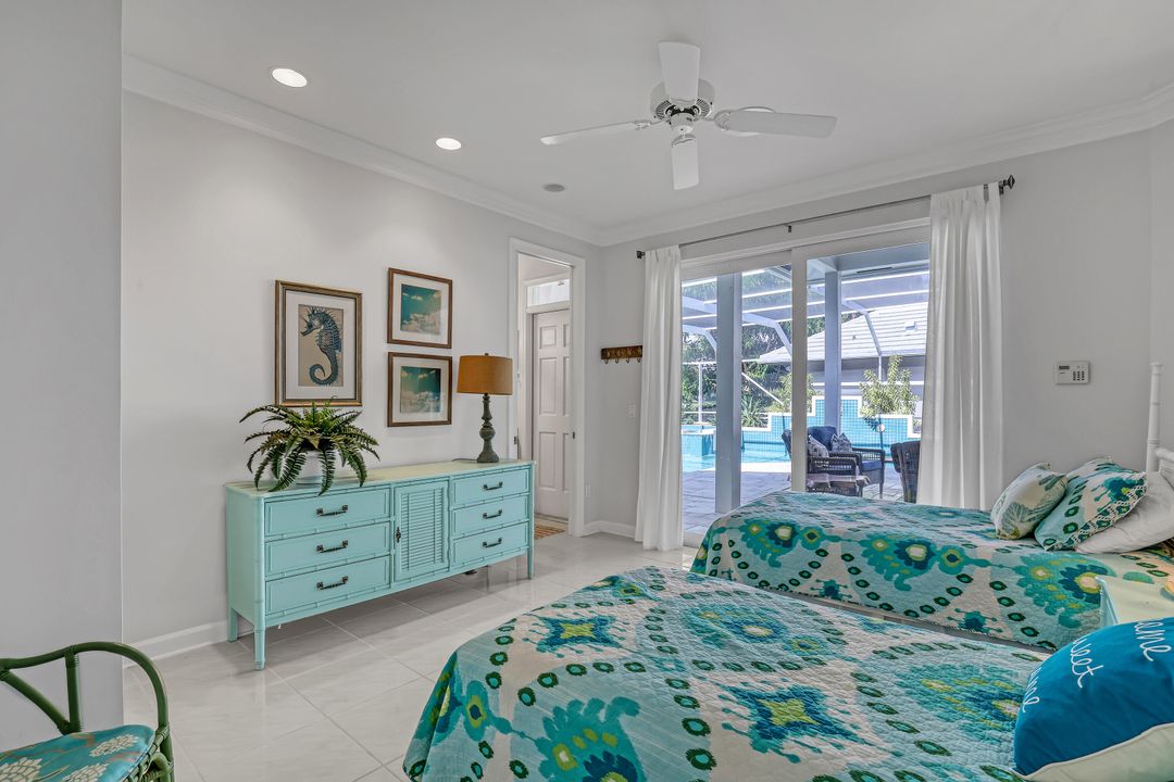 For Sale: $899,999 (3 beds, 3 baths, 2890 Square Feet)