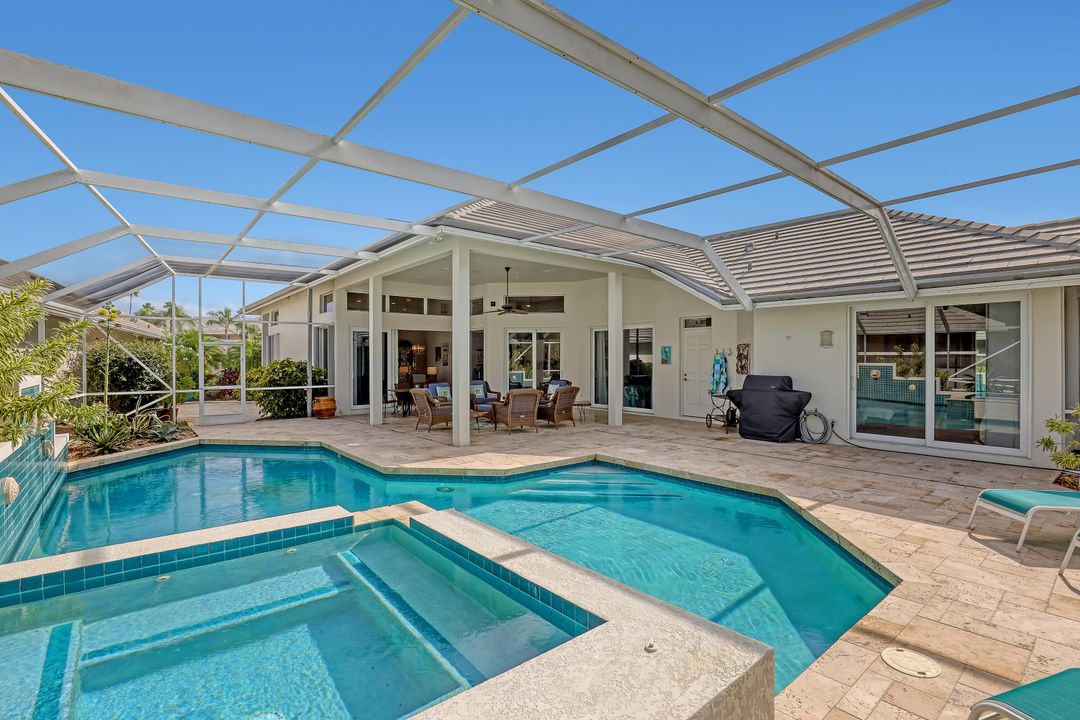 For Sale: $899,999 (3 beds, 3 baths, 2890 Square Feet)