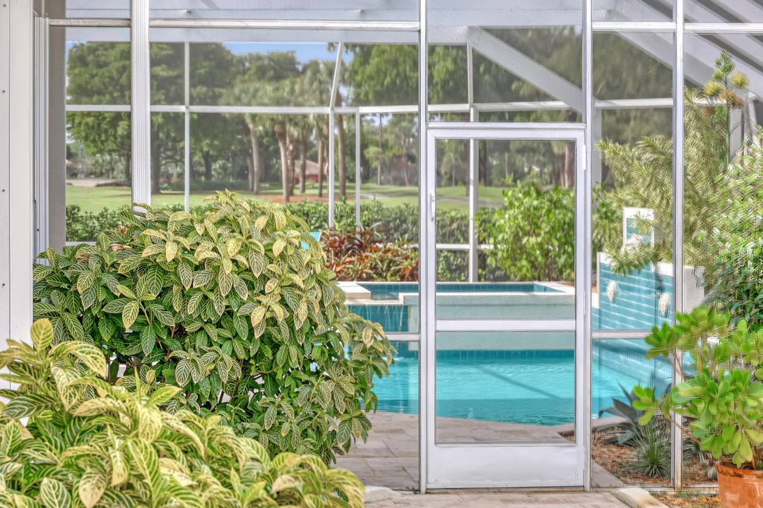 For Sale: $899,999 (3 beds, 3 baths, 2890 Square Feet)