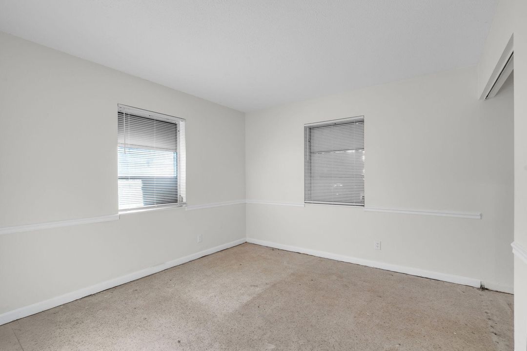 En Venta: $460,000 (4 camas, 2 baños, 1436 Pies cuadrados)